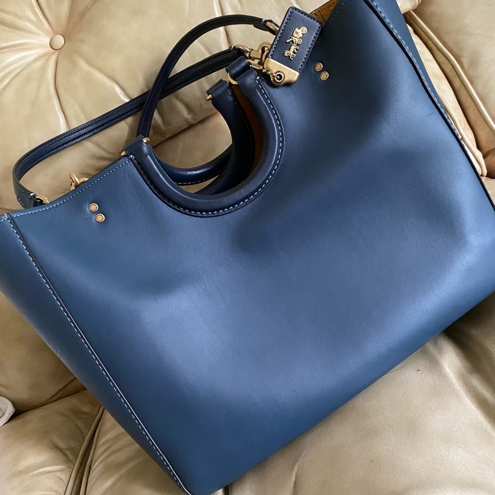 LKNW Coach Rae XL Tote Satchel Glove Tanned Denim Leather Rare Find! - Picture 3 of 16